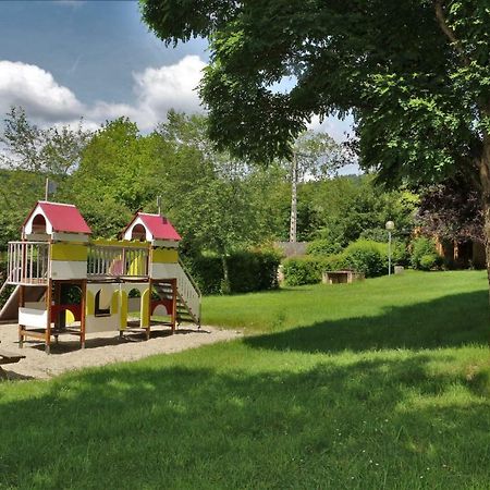 Camping Le Paisserou Najac Exterior foto