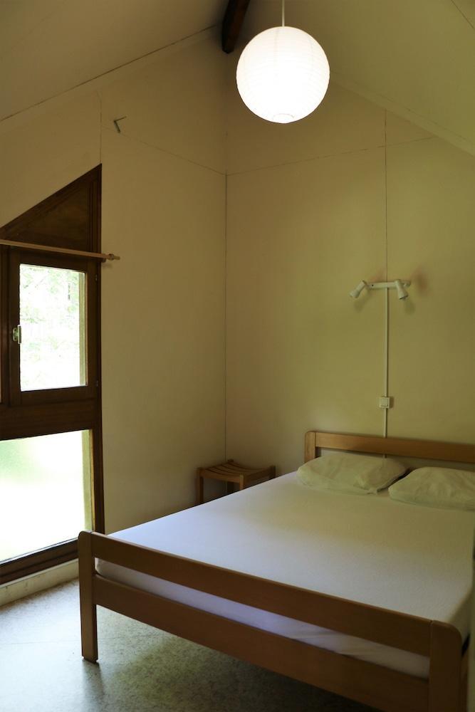 Camping Le Paisserou Najac Exterior foto